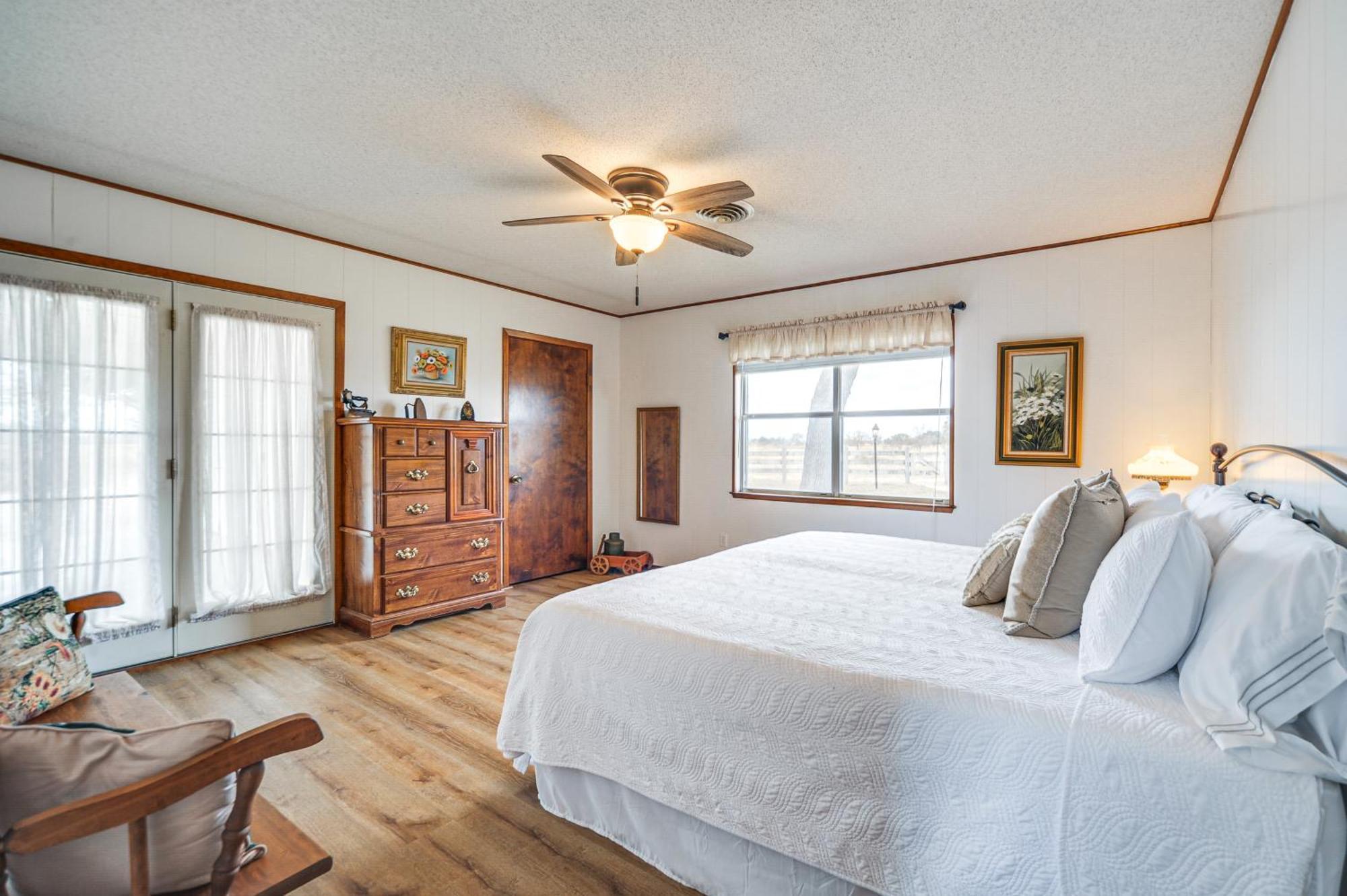 Historic Hoffmann Ranch Haus Near Wineries! Villa Фредериксбург Екстериор снимка
